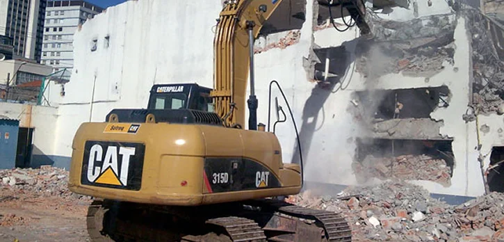 DEMOLIÇÃO MECÂNICA